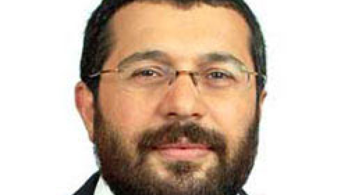 Bir Kitabın Peşinde